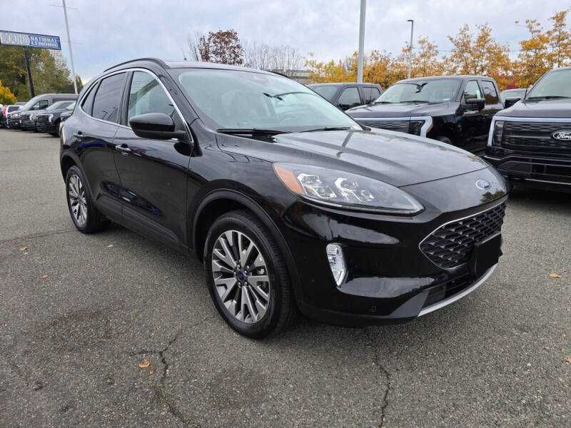 2022 Ford Escape Titanium