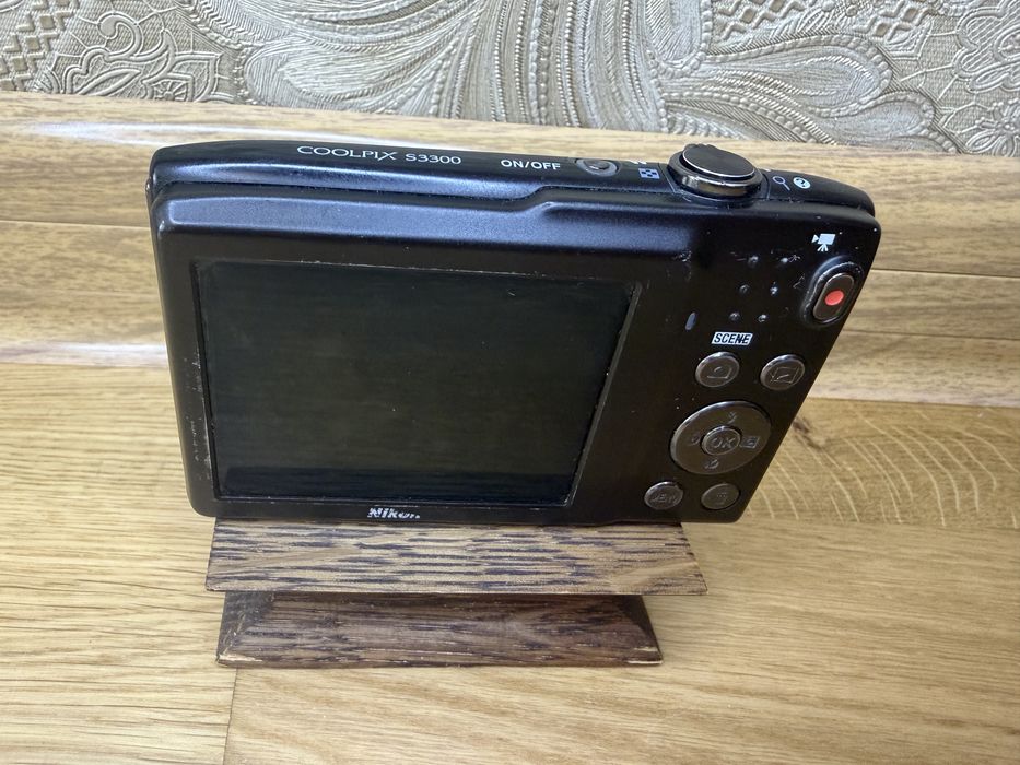 Цифровий фотоапарат Nikon Coolpix S3300 Black