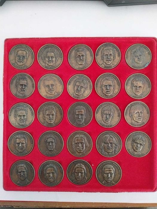 Medalhas da Seleção Nacional de Futebol - Mundial 2002.