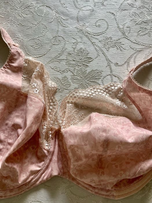 Biustonosz Elomi różowy EU75M UK34J - Noszony dwa razy po 8 h