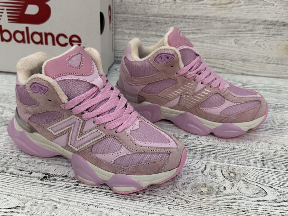 Гарний подарунок на Різдво та Новий Рік New Balance 9060 на хутрі
