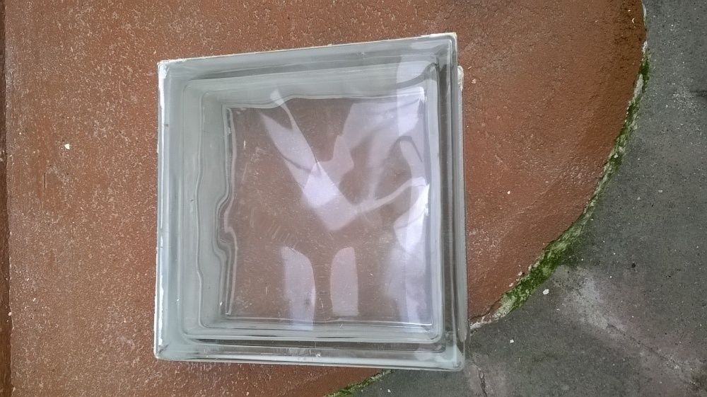 Fechos para portas, dobradiças , mosaicos e tampa gás