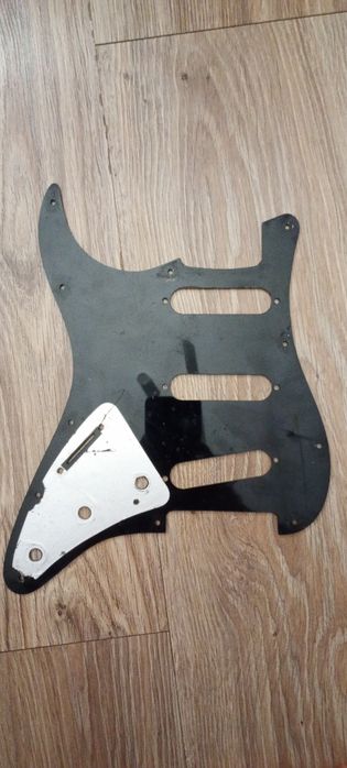 Pickguard do gitary Stratocsster S-S-S czarny