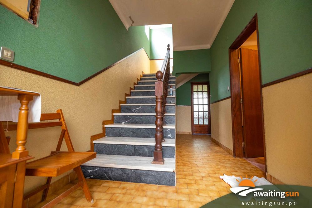 Moradia T6 com Licença de Habitação – 429 m² | 3 casas de banho