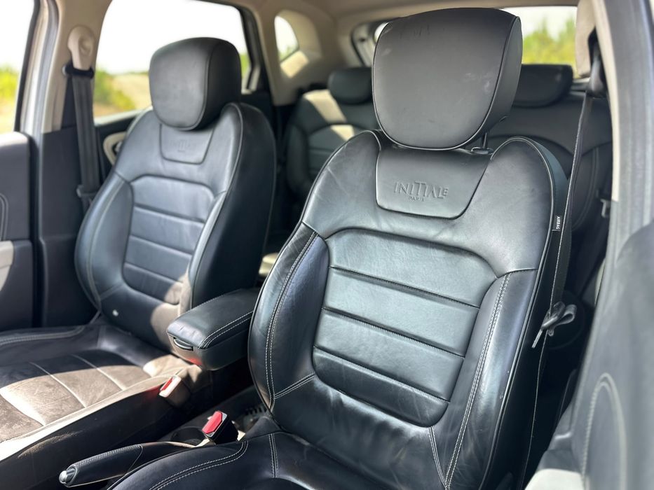 Renault captur Initale Paris