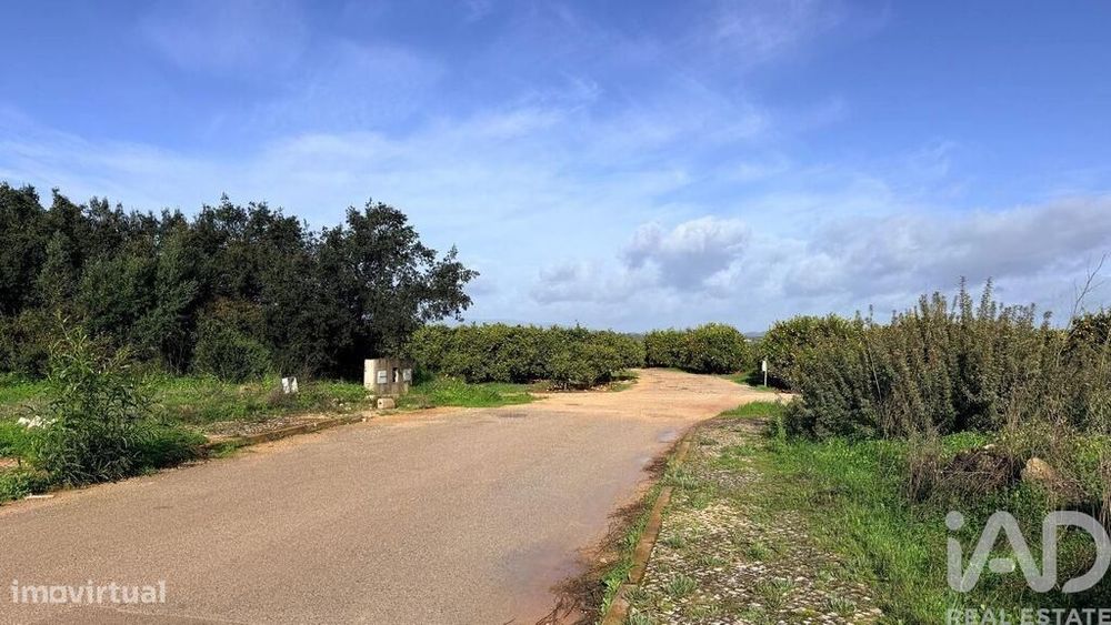 Terreno para construção em Alcantarilha e Pêra