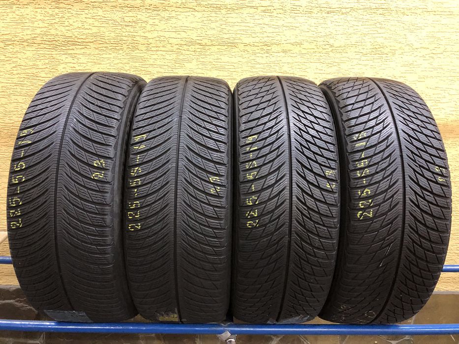 Зимові шини 225/55 R19 (99V) MICHELIN
