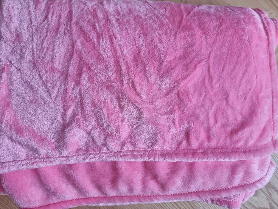 Ковдра/плед, рожева, гарна