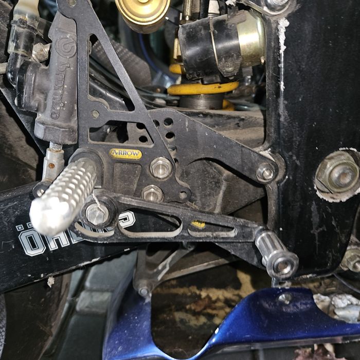 Ямаха р6.Yamaha r6 99-02 OHLINS