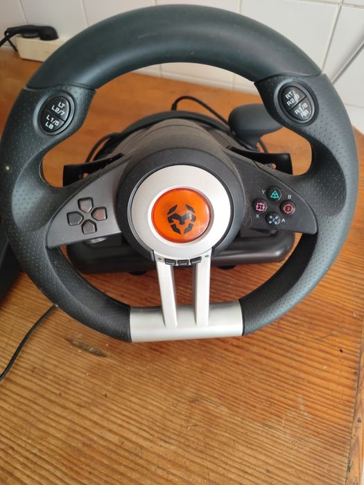 Krom volante gaming 90°