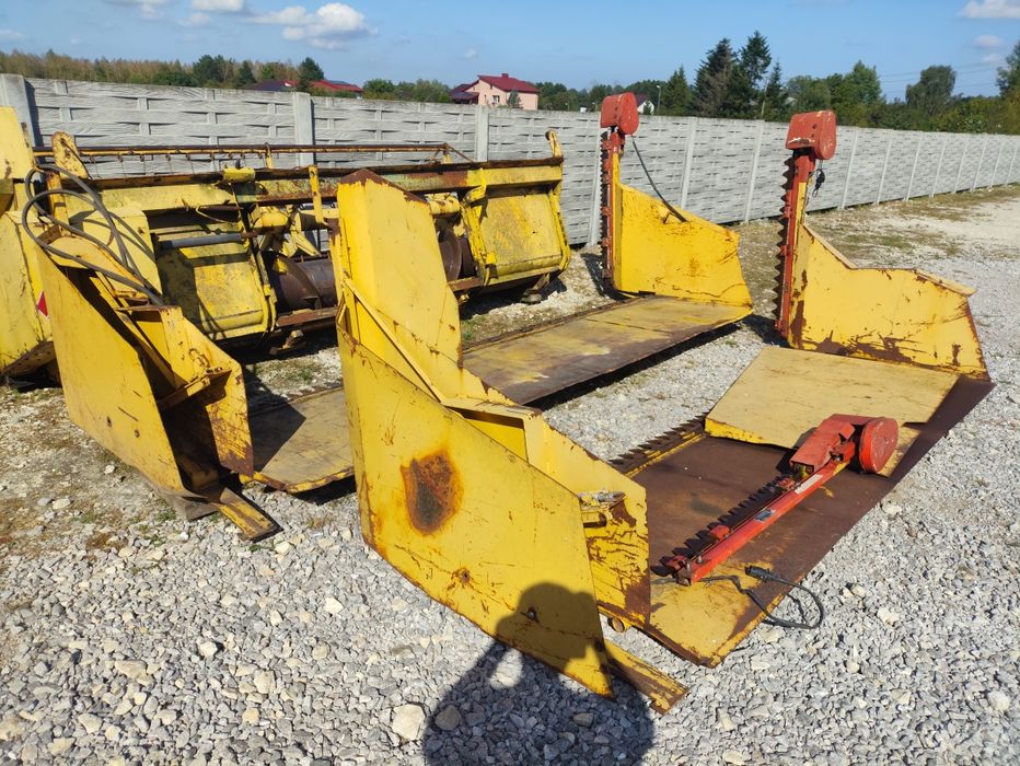Stół do rzepaku kosa 3.4m 3.9m do kombajnów New Holland Laverda