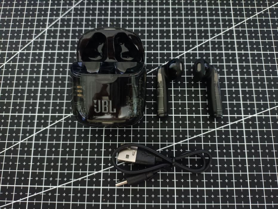 JBL Tune 225 TWS w wersji Ghost Black - prawa uszkodzona