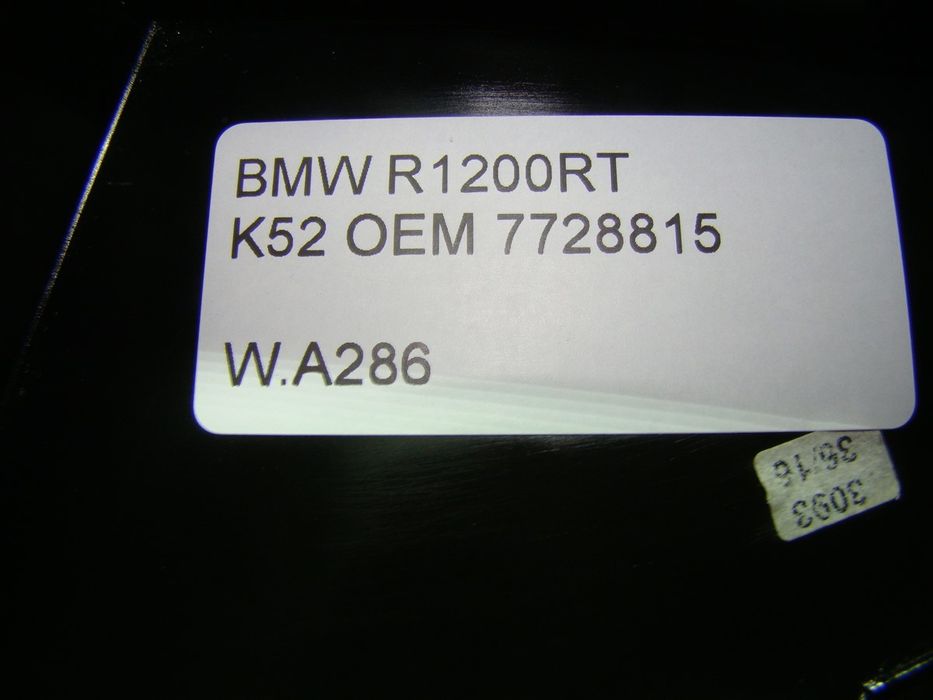 PLASTIK WYPEŁNIENIE OWIEWKA BMW R1200RT K52 OEM 7728815