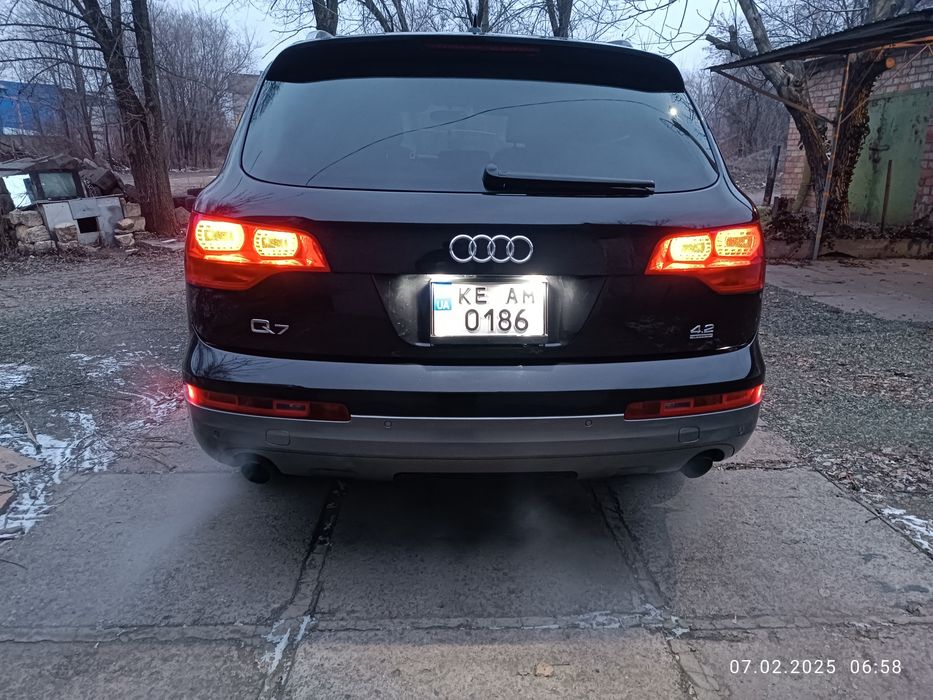 Audi Q7 3.0 TDI 2007 г