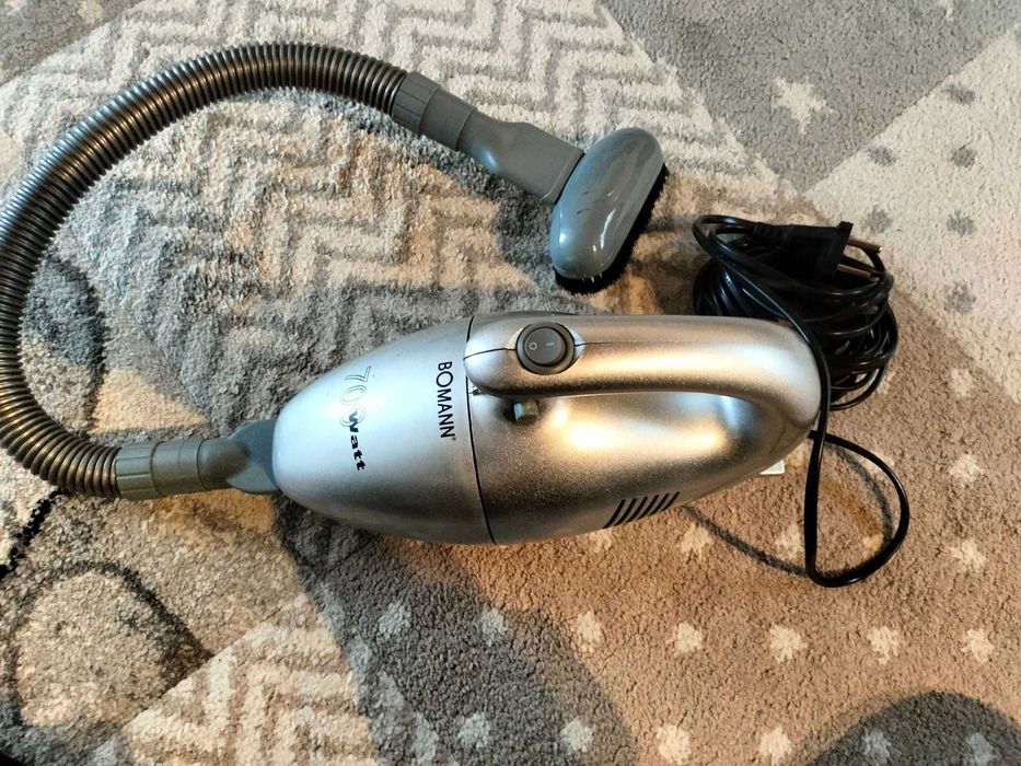 Продам автомобільний пилосос Bomann 700 Watt