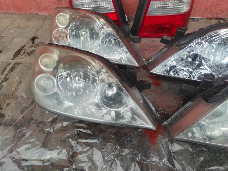 Фари фонарь стоп Nissan Primera p12