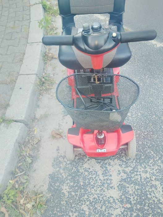 Skuter inwalidzki dla osoby starszej
