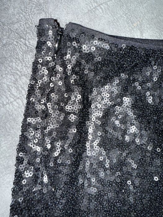Спідниця в паєтках Stradavarius