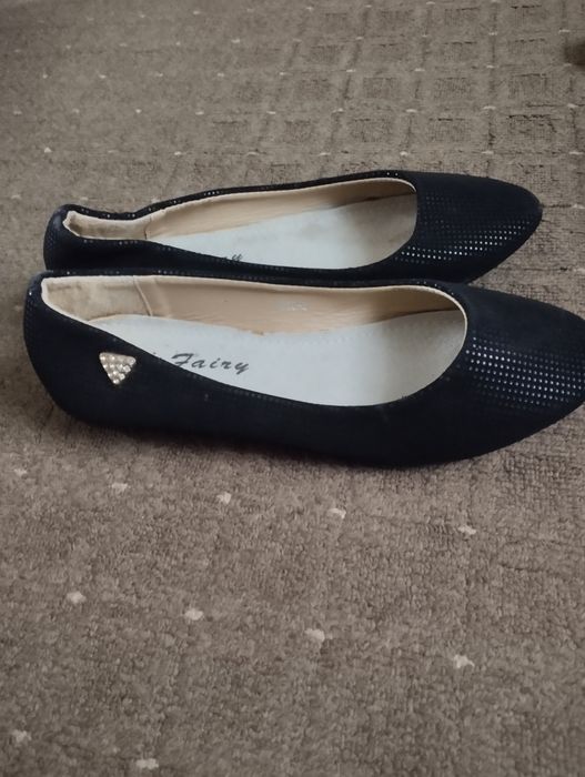 Продам взуття !!!