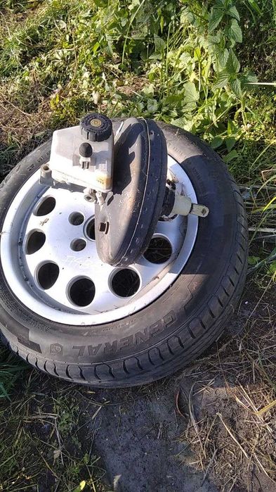 Вакуумний підсилювач гальм Mercedes-Benz W124 0034301730 Авторозборка