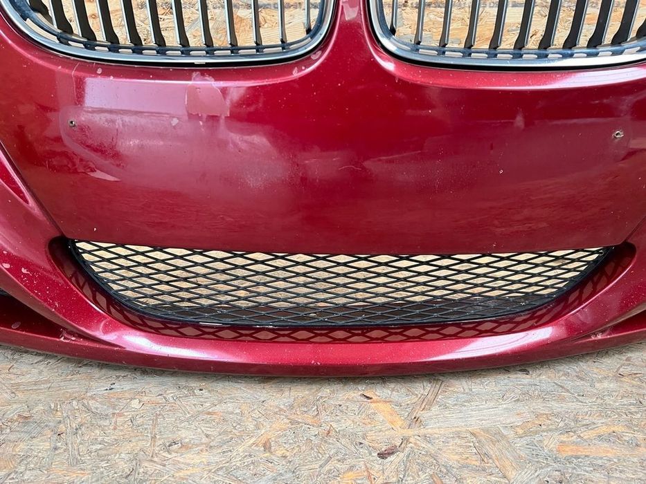 ZDERZAK PRZEDNI przód BMW E90 LIFT KOMBI E91 halogeny Kod lakieru: A82