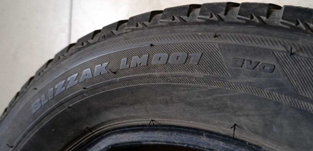 Пара шин б/у 195/65R15 91T Bridgestone Blizzak LM001 EVO