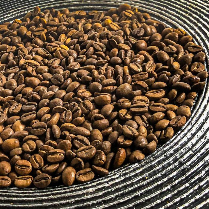 ОЖИВЛЯЮЩИЙ купаж кофе в зернах 50%50% от производителя 1 кг СВЕЖИЙ