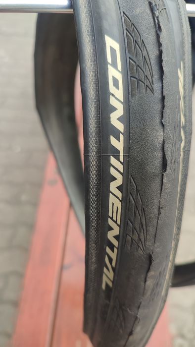 Continental grandprix 5000 , 700x25c