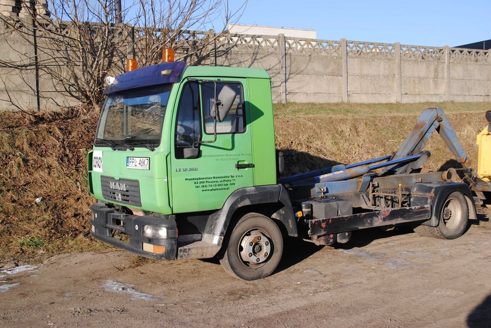 Man hakowiec konternery pojazd komunalny
