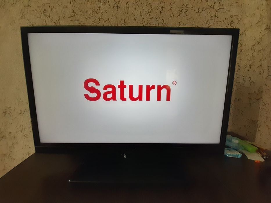 Телевізор Saturn LED TV 29 дюйма