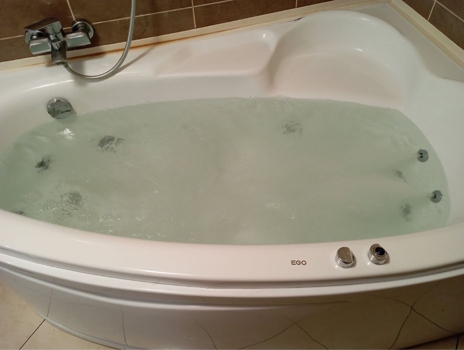 Ванна гідромасажна EGO Nicole