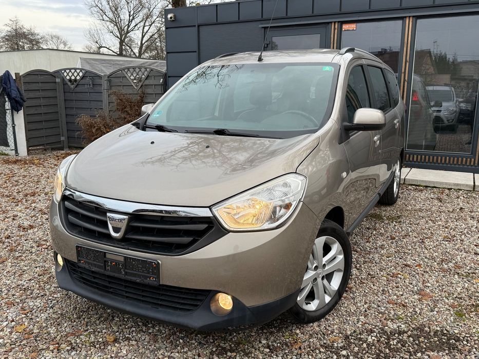 Dacia Lodgy z Niemiec bezwypadek serwisowany 1 wlasciciel 7 miejsc nawigacja