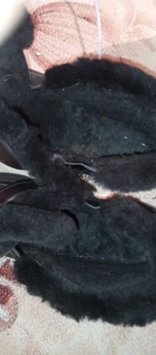 Продам черевики 41 розмір