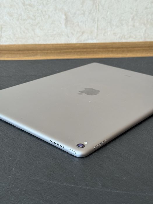Ipad pro 12.9 2gen на запчастини
