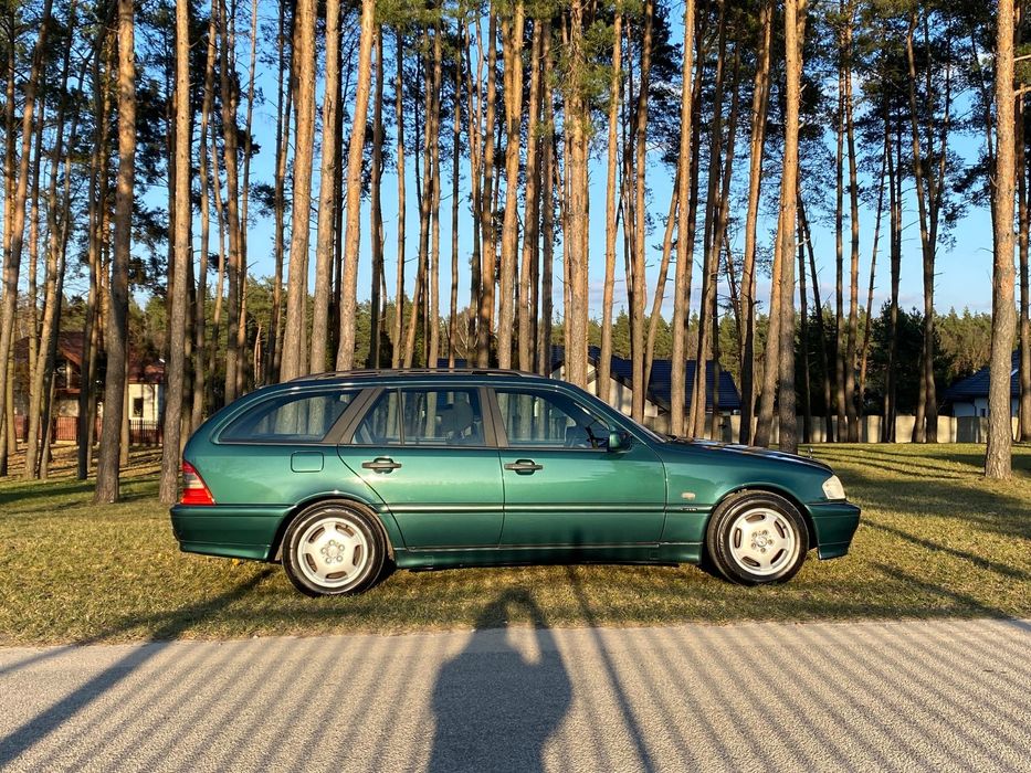 Mercedes-Benz Klasa C W202 Esprit 2.2 CDI kombi ! Klimatyzacja ! Automat ! Hak !