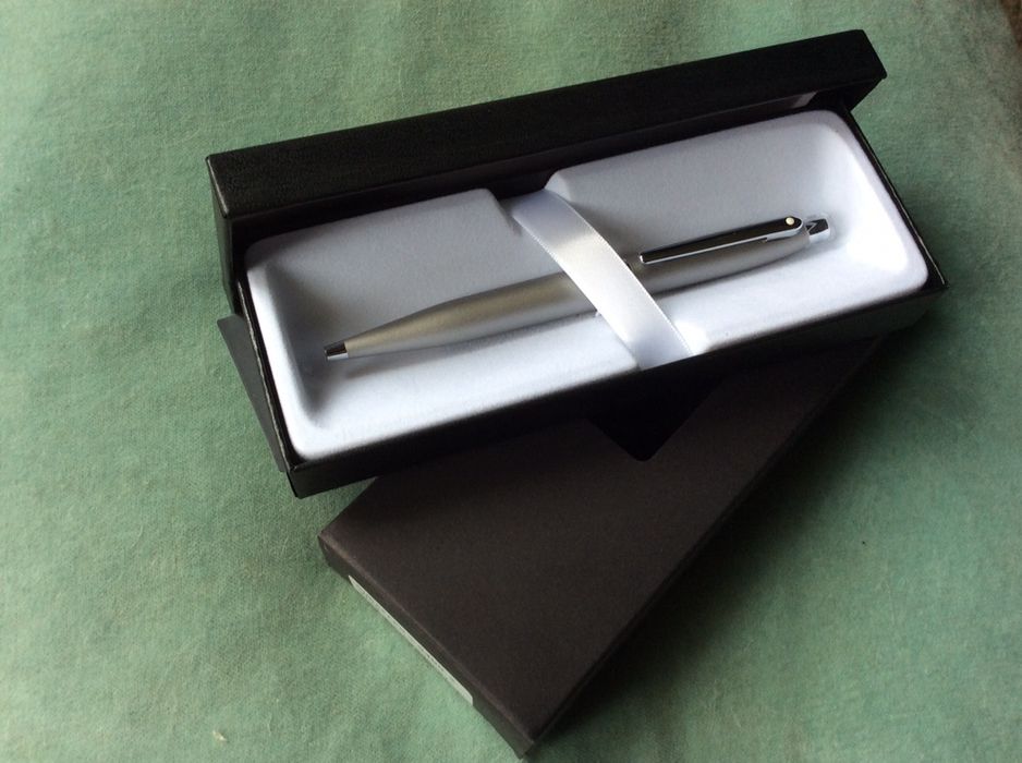 Esferografica Sheaffer Vfm Prateado Mate C/detalhes Nikel 9400