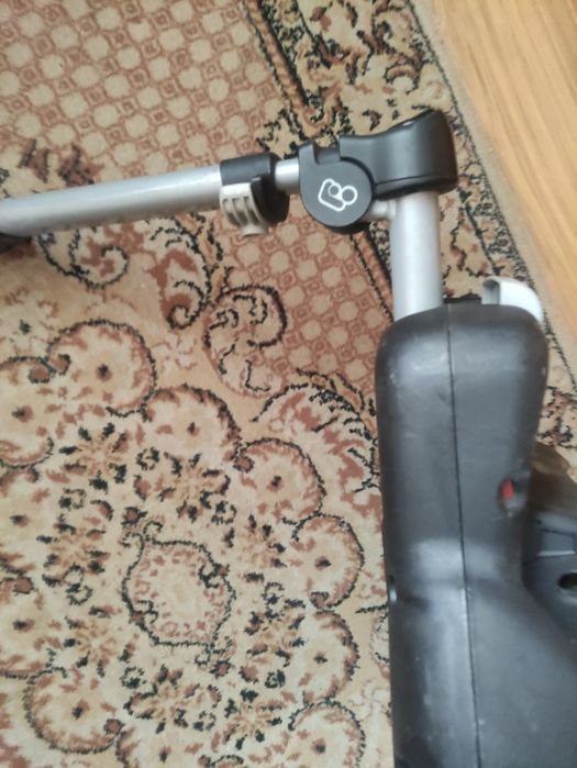 FOTELIK Baza Maxi Cosi do samochodu  sprzedam