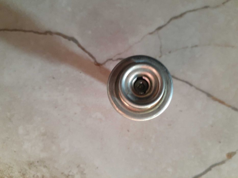 Бензонасос на Таета камри 50usa и клапан высокого давления