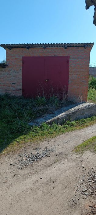 Продам гараж м.Вушко