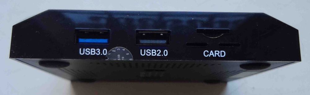 Смарт тв-приставка X96 MAX 4G + 32G для старого телевизора 3x RCA