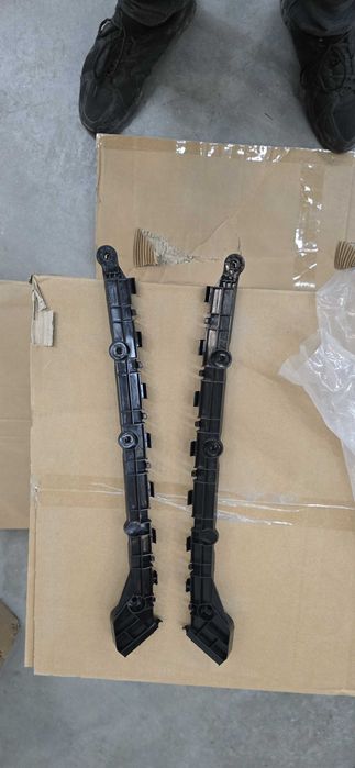 ślizg zderzaka tyl Mitsubishi Outlander IV 2021-2025 lh, rh