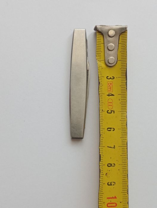 Нож перочинный .