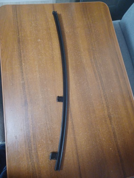 Направляюча скла субару аутбек 2020-23р.