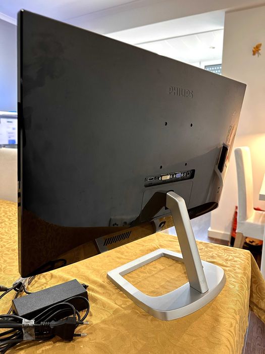 Monitor/ecrã Philips 246E9QDSB 24"