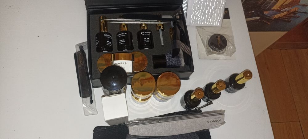 Zestaw do robienia paznokci