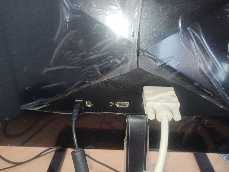 Монітор 23 дюйма