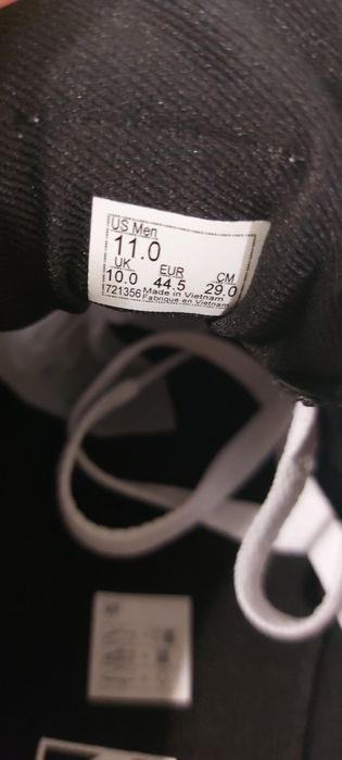 Sapatilhas Vans novas e em caixa