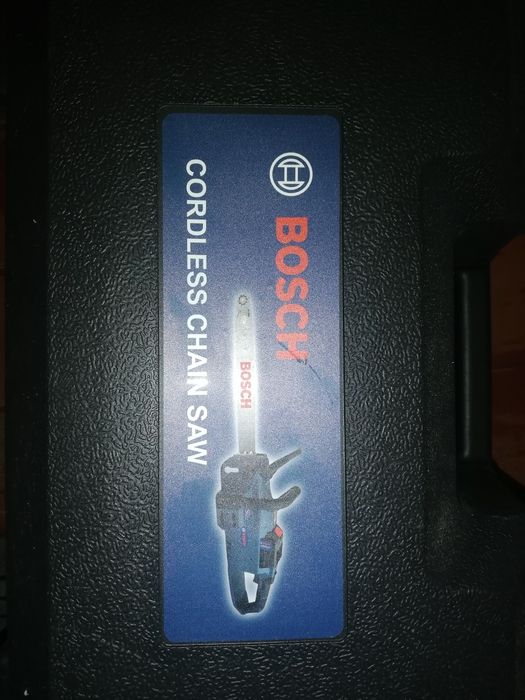 Акумуляторна пила Бош
