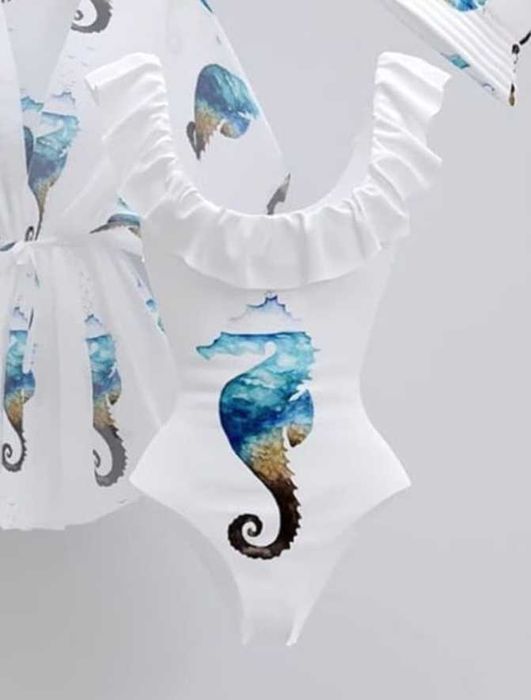 Новый сдельный купальник р.М-Л