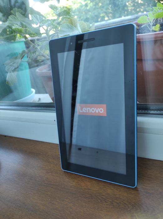 Планшет Lenovo Pad Tb 710I